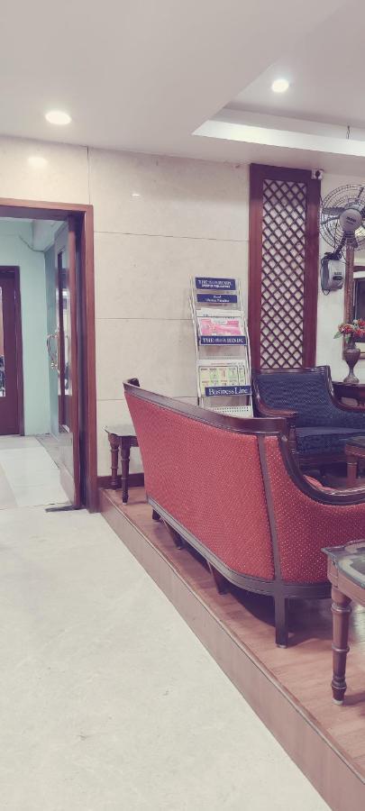 Hotel Bhimas Paradise Tirupati Bagian luar foto