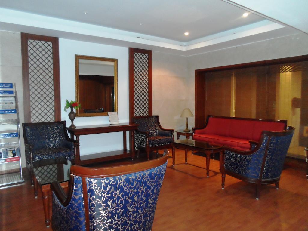 Hotel Bhimas Paradise Tirupati Bagian luar foto