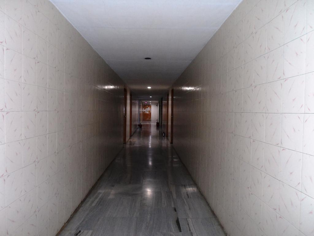 Hotel Bhimas Paradise Tirupati Bagian luar foto