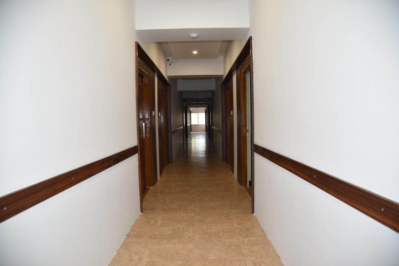 Hotel Bhimas Paradise Tirupati Bagian luar foto